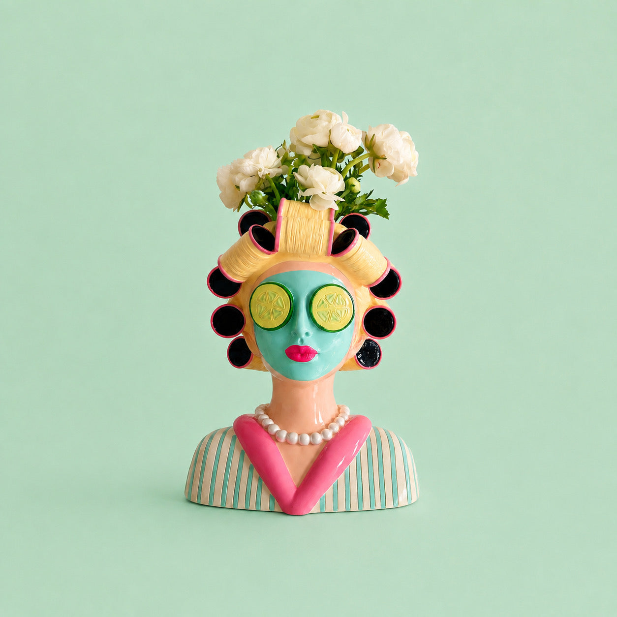 Spa Day Queen vase on mint green — Maison Retro Vases & Sculptures